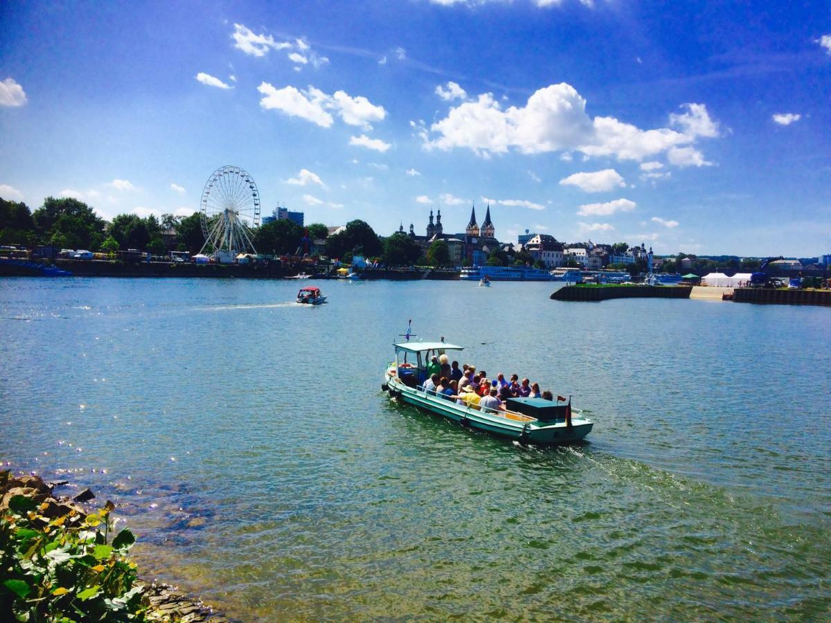 Apartament Haus Am Ufer Mit Rheinpanoramablick Koblencja Zewnętrze zdjęcie