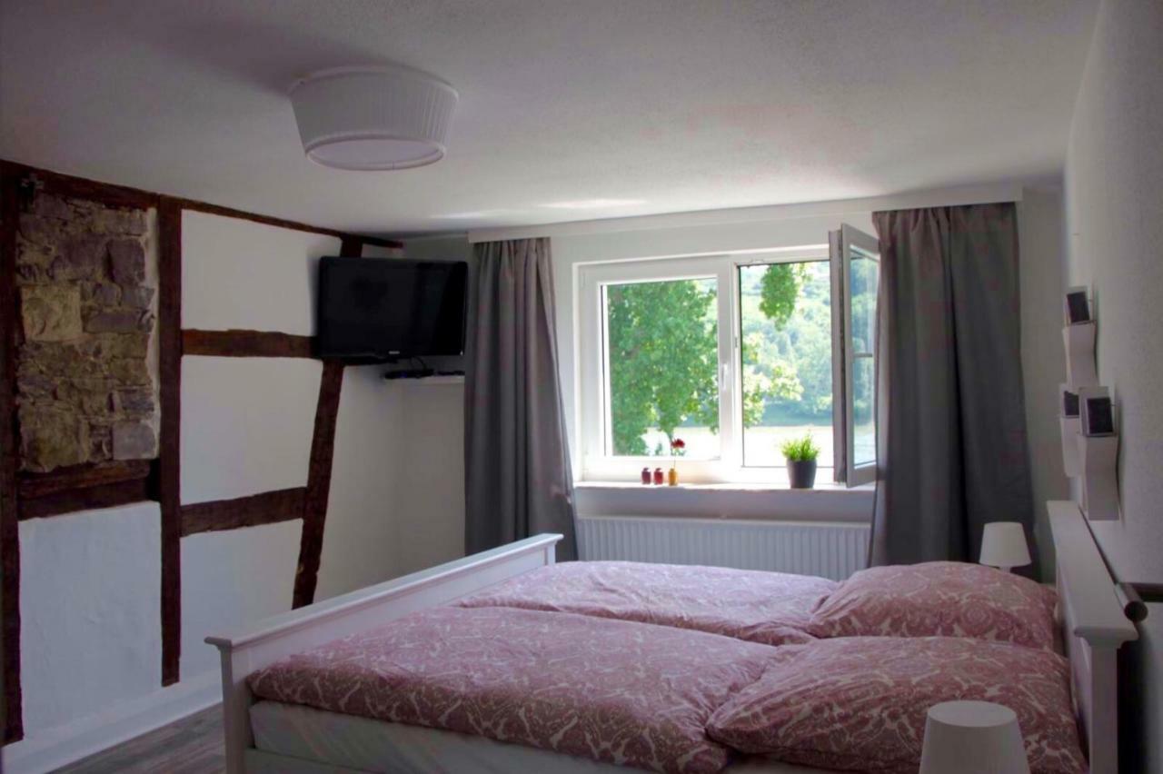 Apartament Haus Am Ufer Mit Rheinpanoramablick Koblencja Zewnętrze zdjęcie