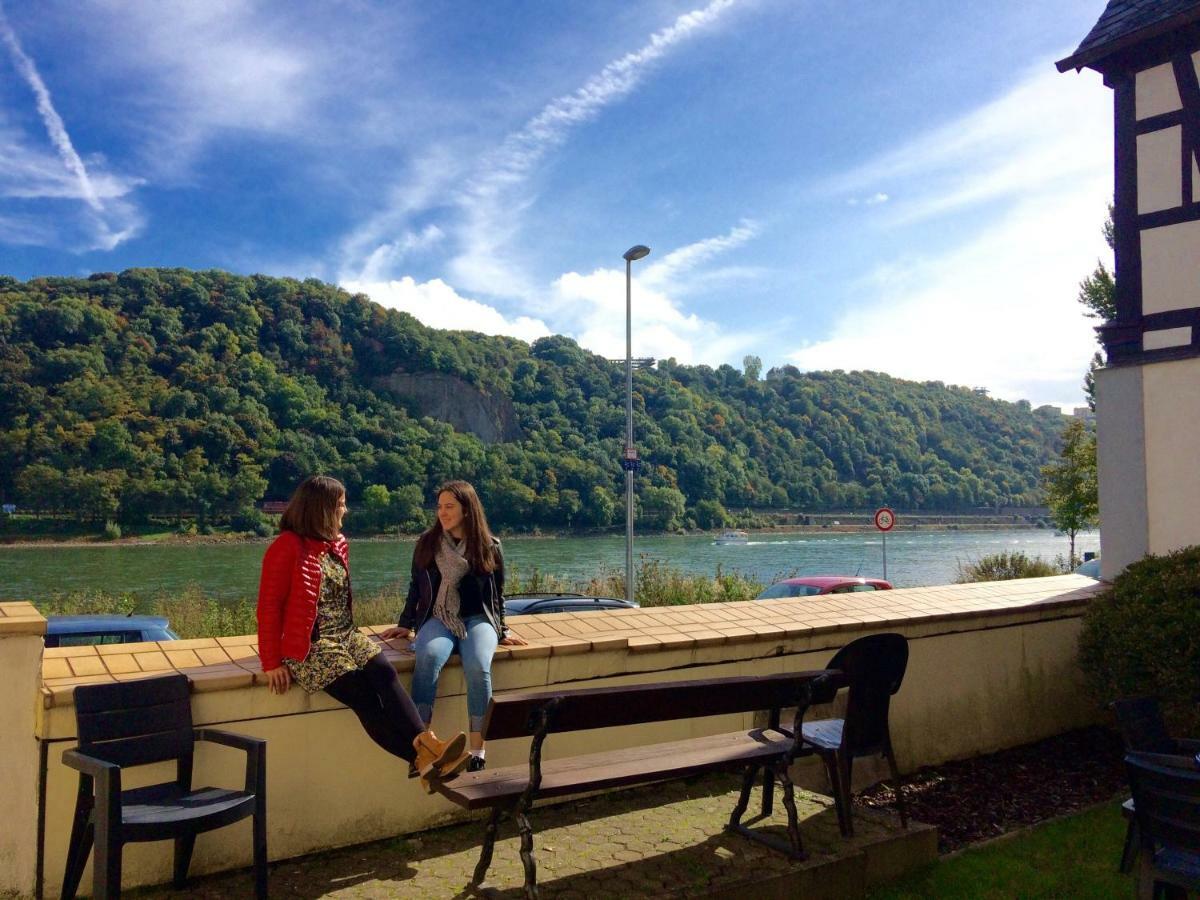 Apartament Haus Am Ufer Mit Rheinpanoramablick Koblencja Zewnętrze zdjęcie