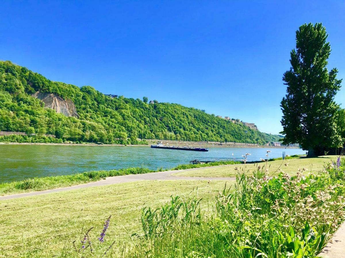 Apartament Haus Am Ufer Mit Rheinpanoramablick Koblencja Zewnętrze zdjęcie